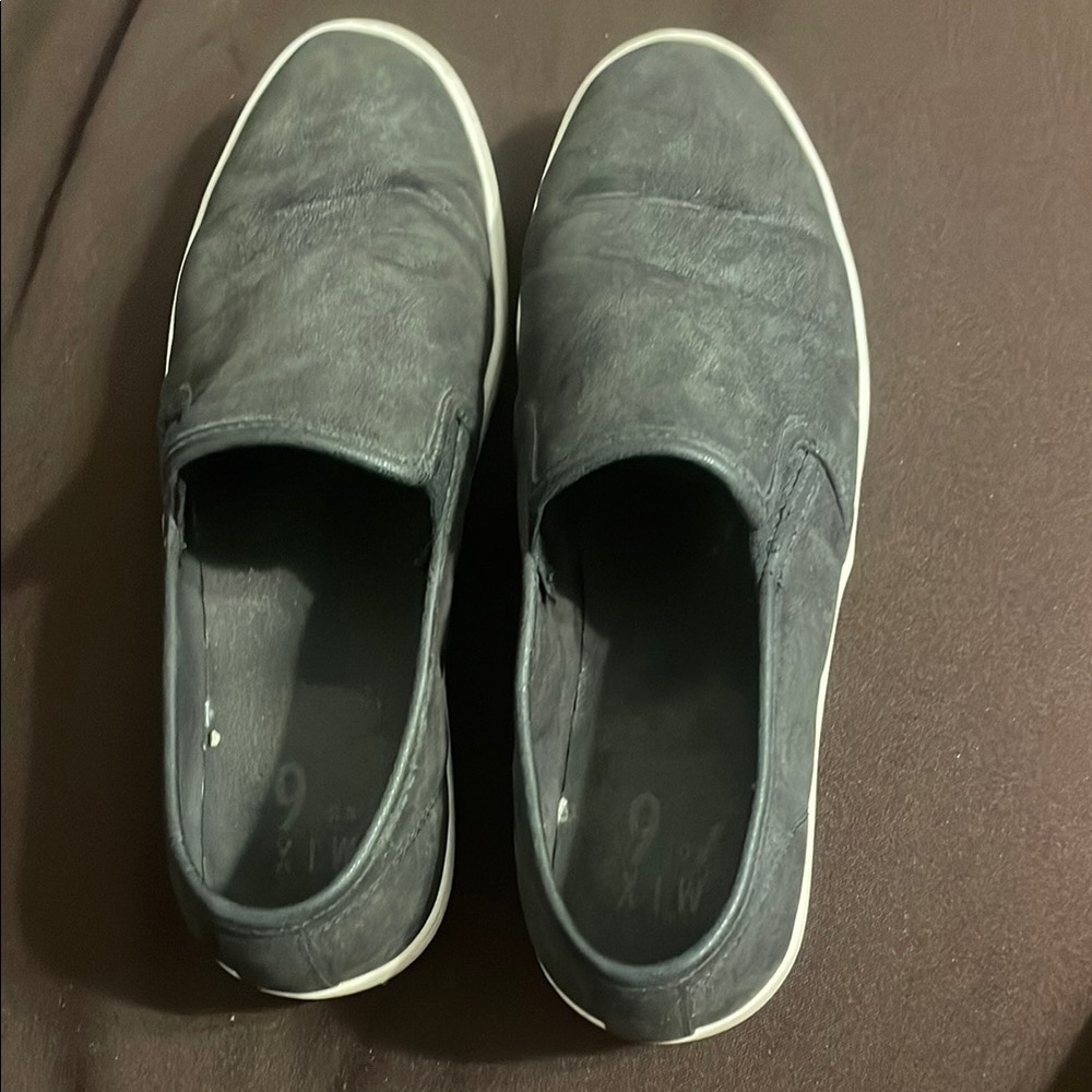 Black Slip-On Sneakers
